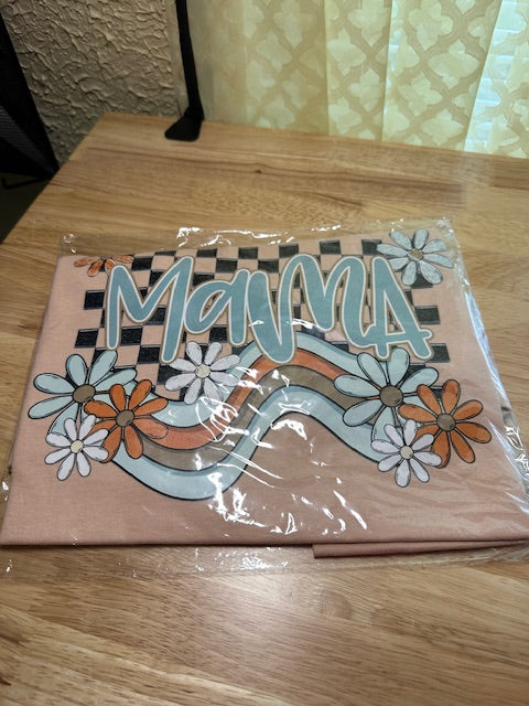 LARGE MAMA TEE