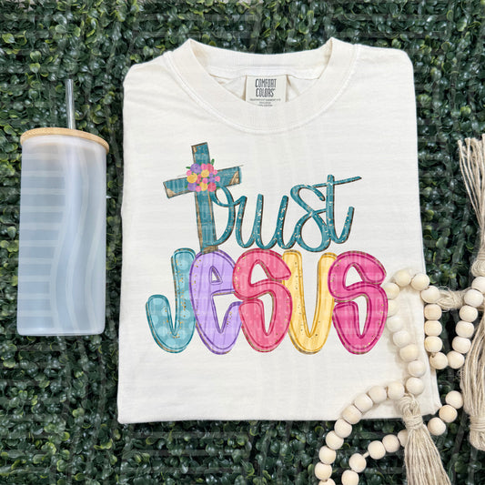TRUST JESUS TEE